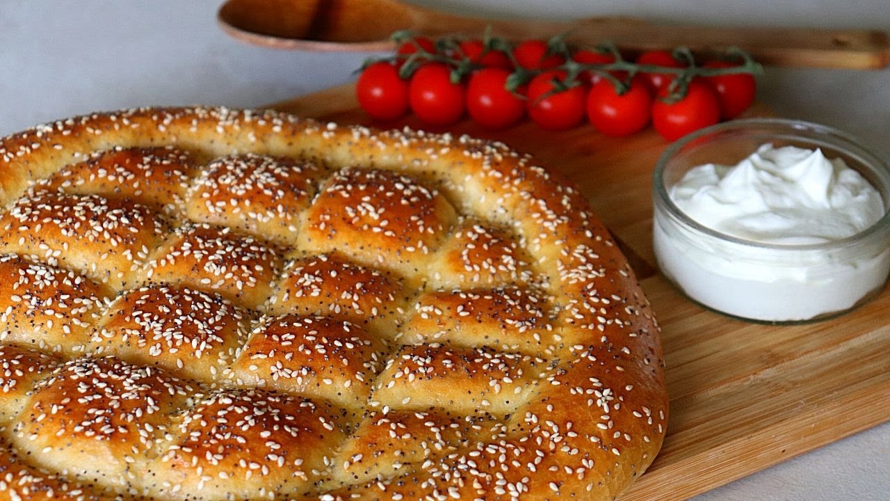 Вкусен плосък хляб - Пиде Екмек. Стъпка по стъпка от замесването до изпичането.Лесна и бърза 👩‍🍳💯