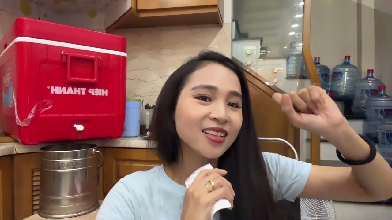 16/1/26- nicave trơtrẽn- aHieu Vo tặng b&aacute;nh trung thu v&eacute; số khi mua h&agrave;ng qu&aacute;n Tr&acirc;m 