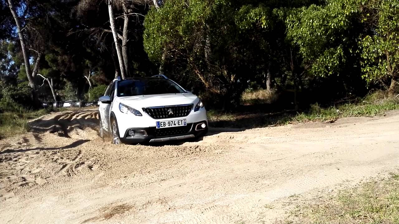Peugeot 2008 #GripControl Sand