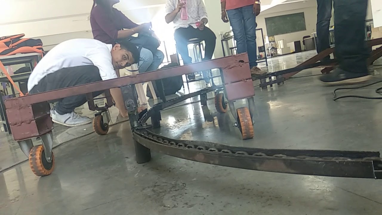 Towline conveyor