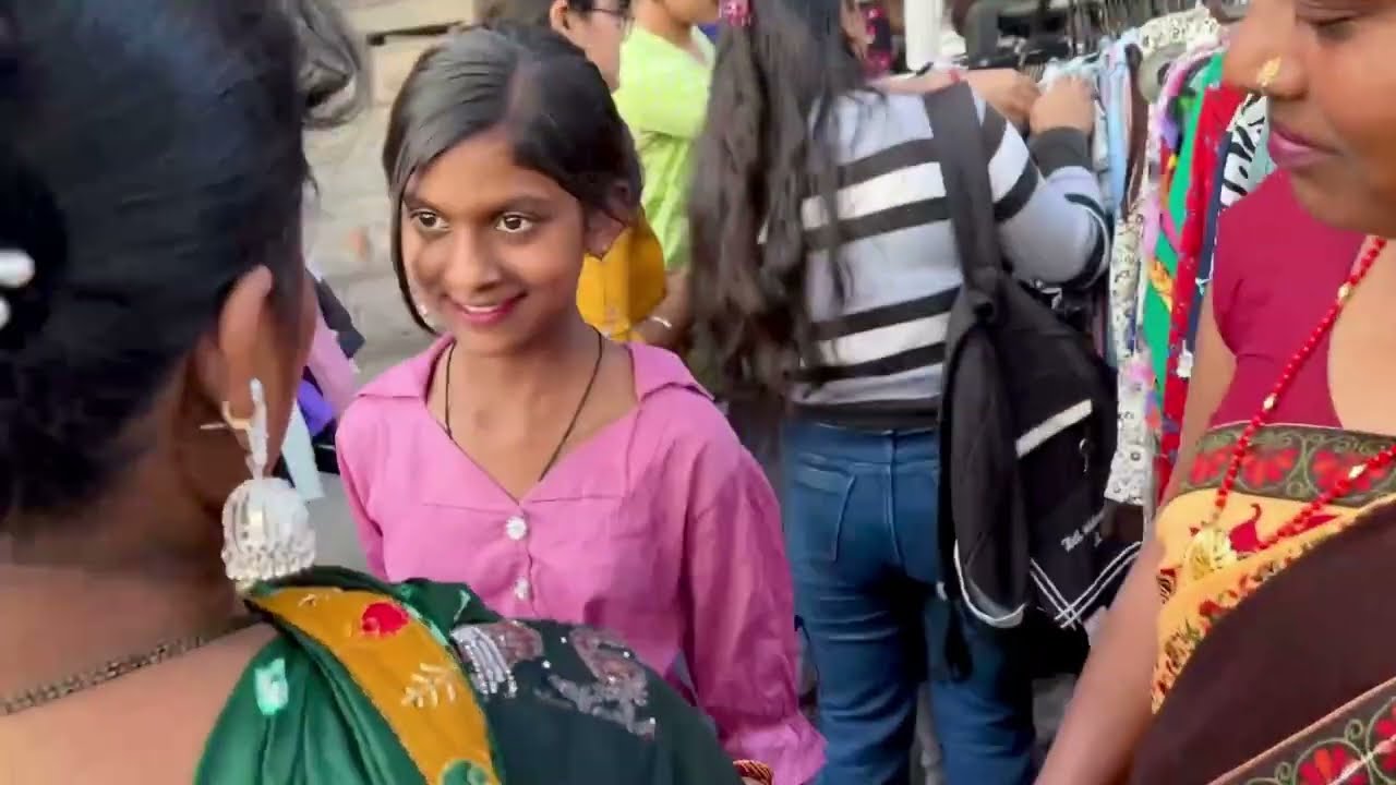 Delhi ka market Family Ke Sath shopping😇😛 