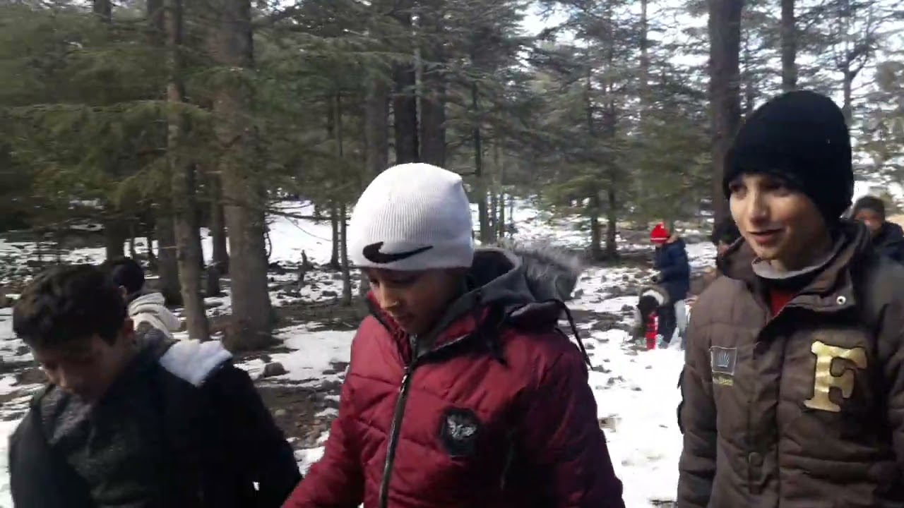 رحلة سياحية لمدينة إفران والنواحي واستمتاع الأطفال بثلوجها ⛄☃️⛄