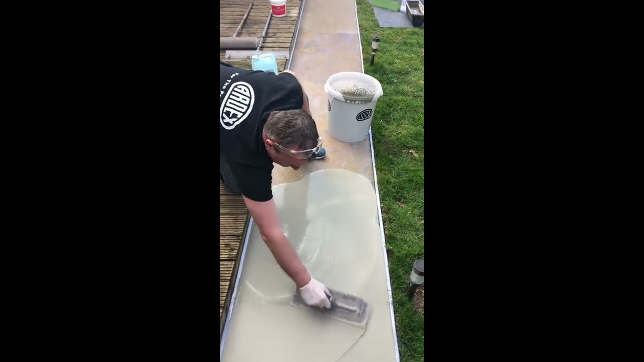 How to level exterior concrete paths with ARDEX K 301 Exterior Self-Levelling Compound