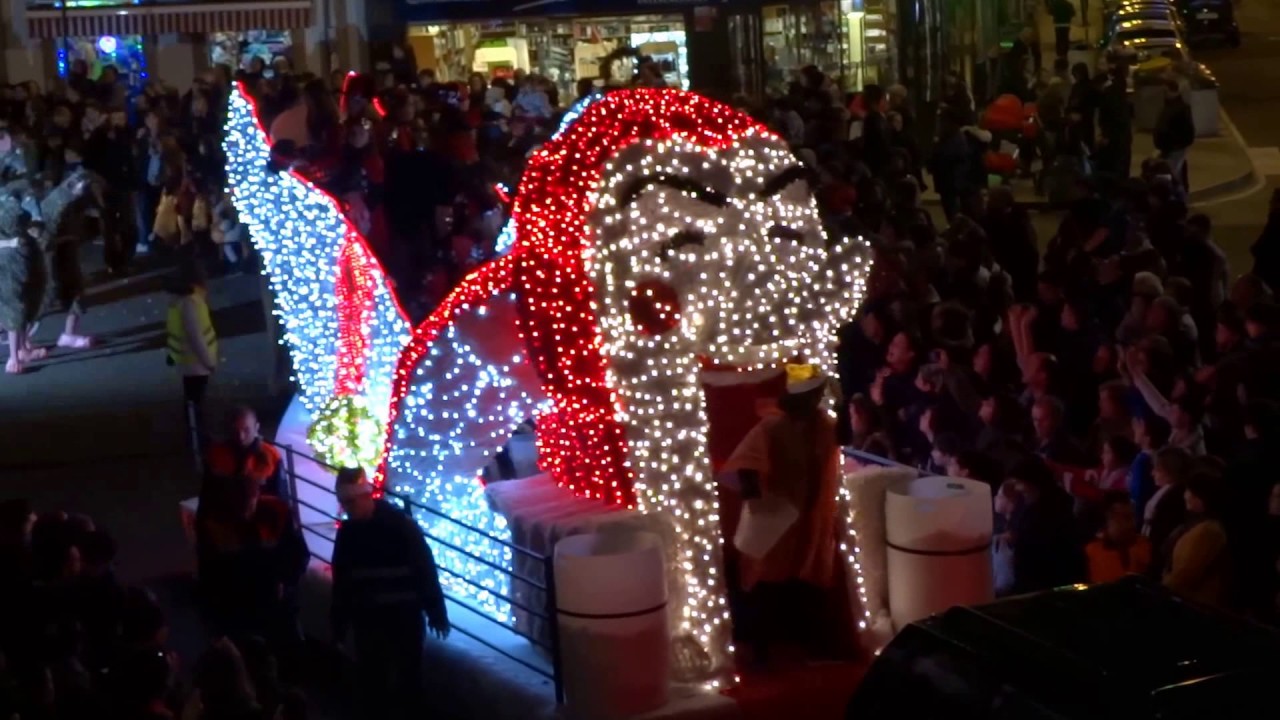 Cabalgata completa de los Reyes Magos 2017 en la ciudad de Coru&ntilde;a