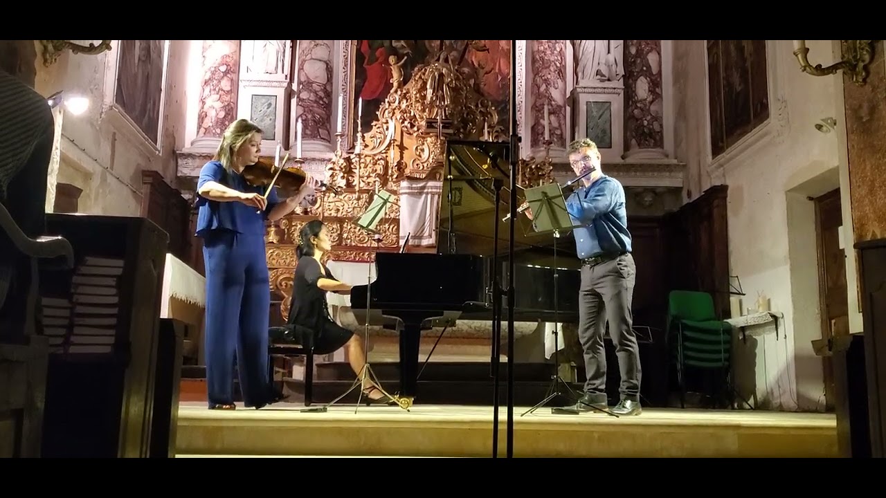 MARTINU - Madrigal Sonata for flute, violin and piano H.291