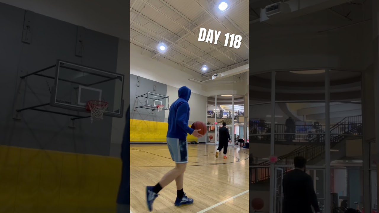 Making 5/5 3 pointers every day until I hit 2K subscribers #basketball #foryou #viralshort #global