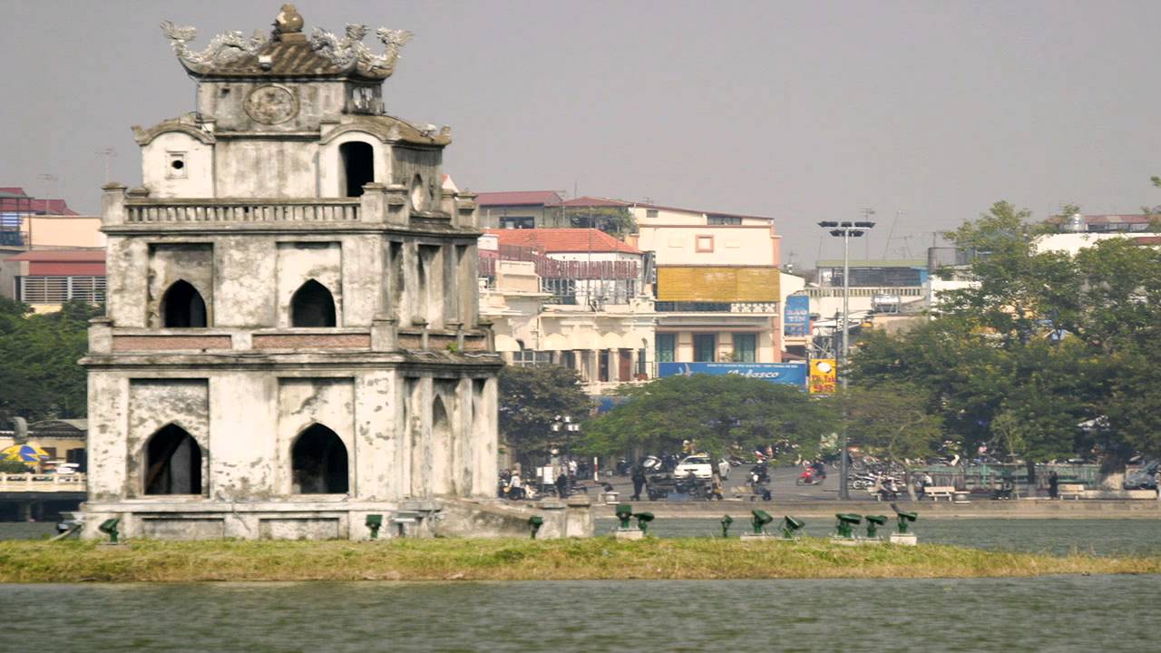 Hoan Kiem Lake | Hoan Kiem Lake in Vietnam