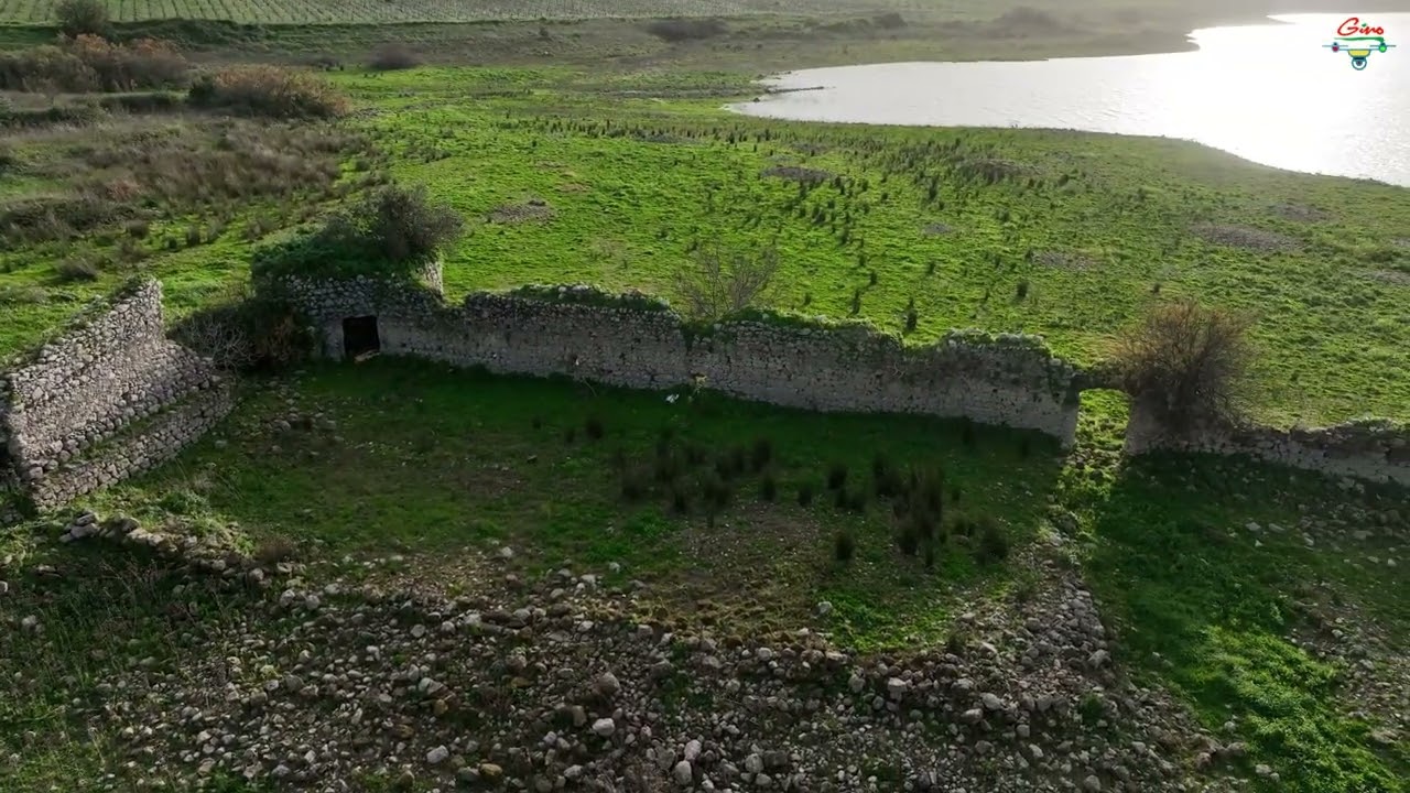 Sambuca di Sicilia Lago Arancio è il  Fortino di Mazzallakkar