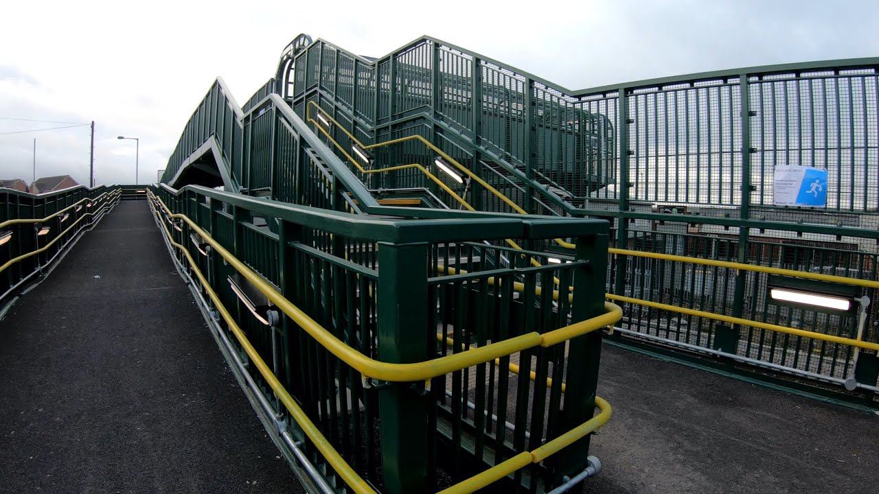 Bloxwich foot bridge