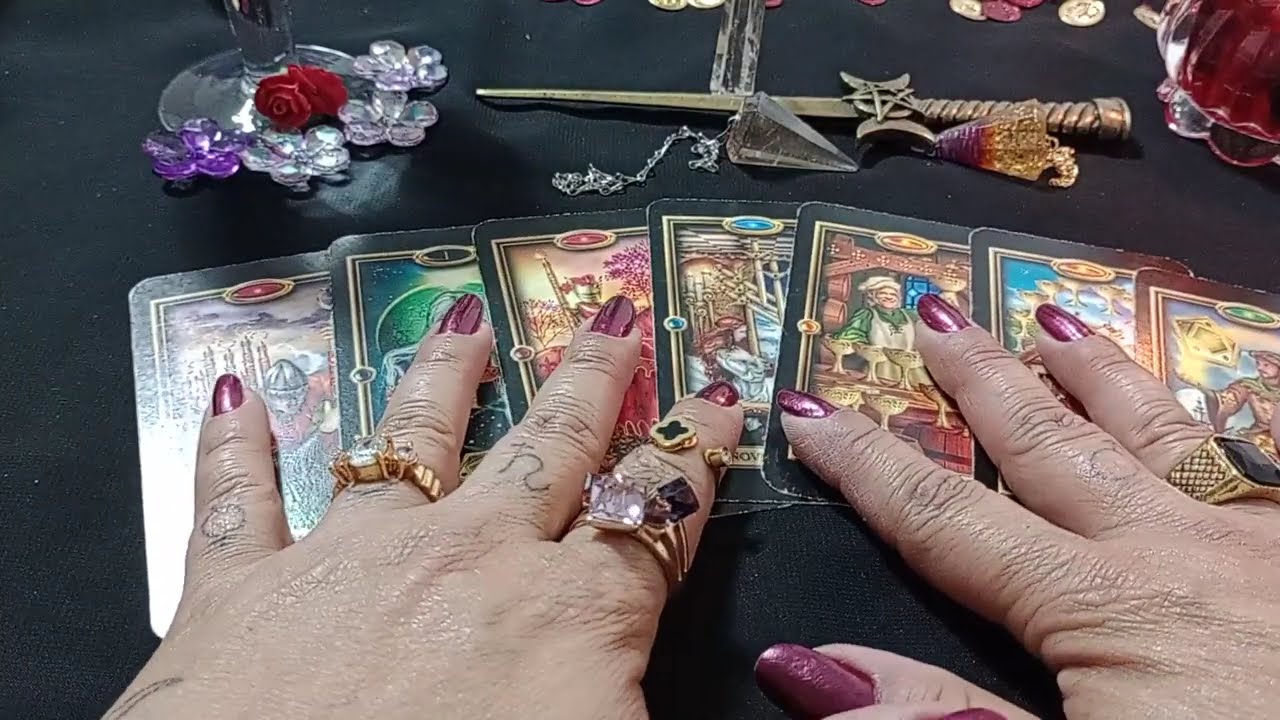 A PAIXÃO E O DESEJO DELE POR VOCÊ E INCONTROLÁVEL💖💖