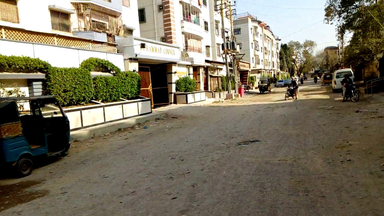 Karachi street view garden east pakola masjid area Pakistani January 2021 update