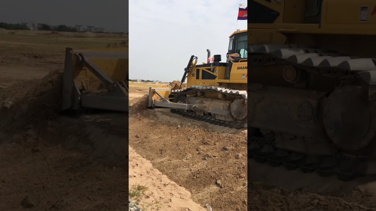 Shantui Dh17-c2 Extremely on construction site.