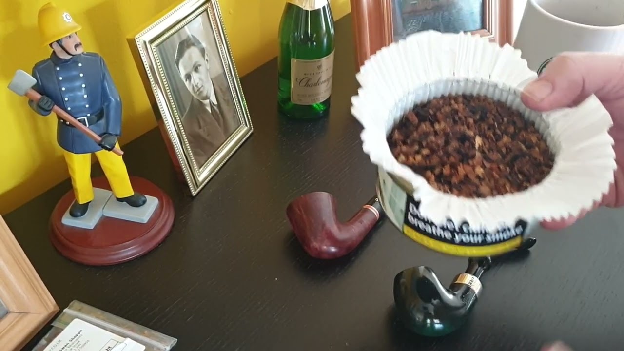 Peterson St Patrick's Day Pipe Tobacco Substitutes.