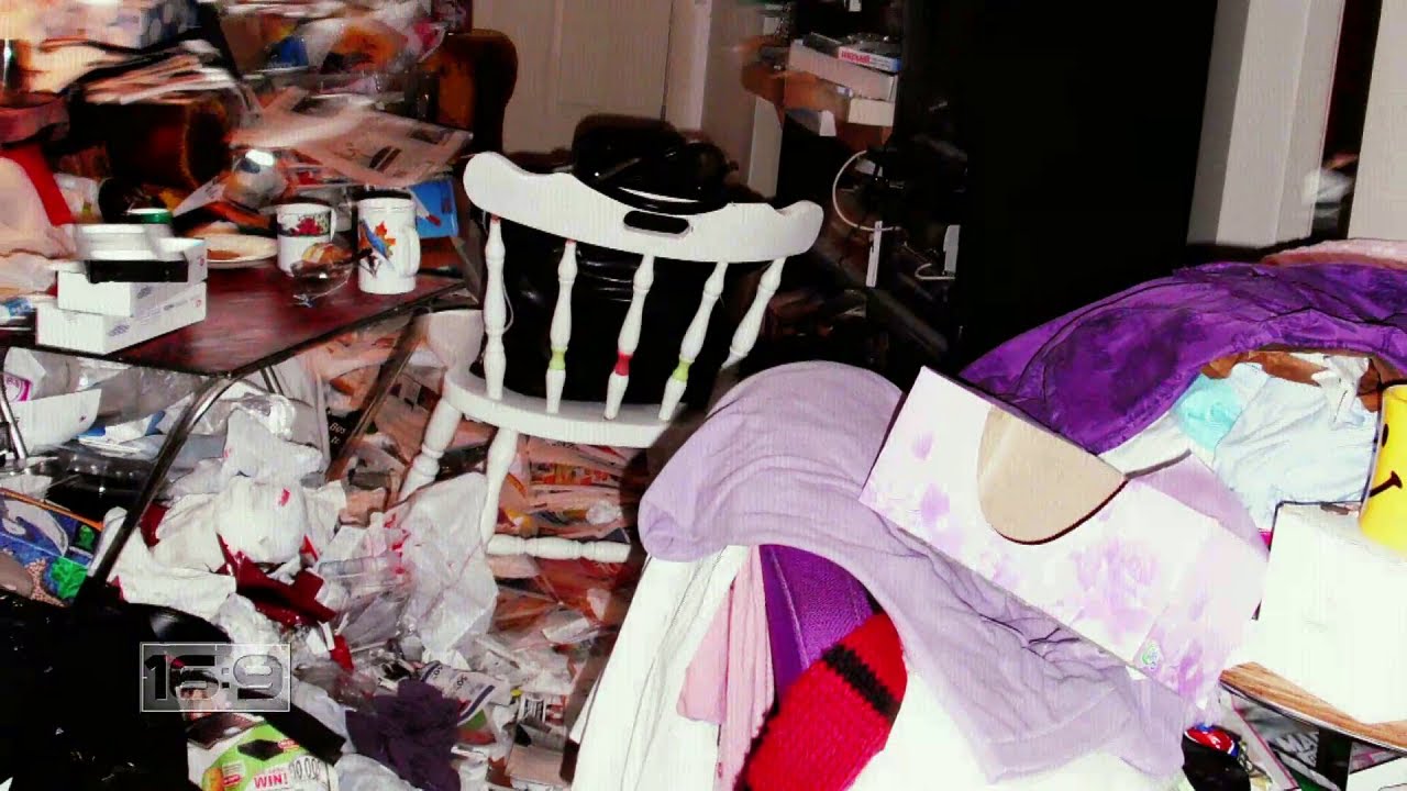 16x9 - Hoarders: Recovery and cleaning up challenge