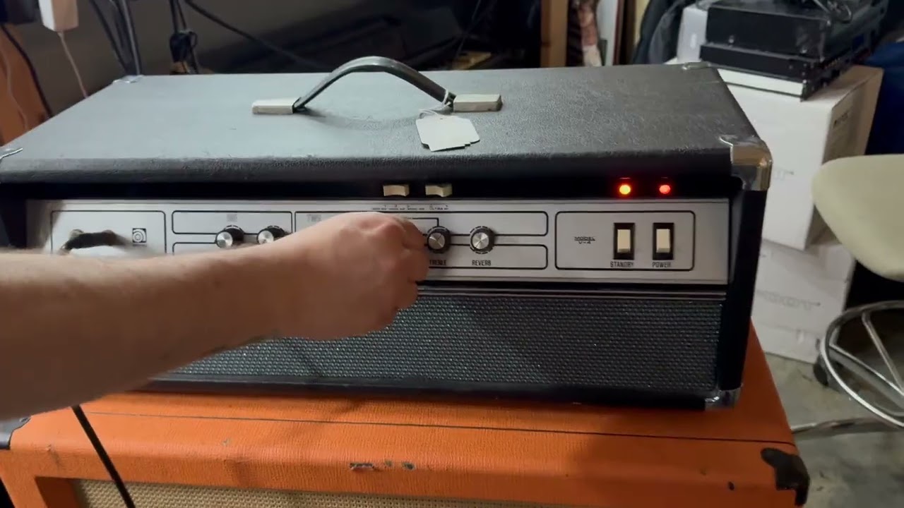 Atomic Music Item # 30224811-1 Ampeg V4 Head