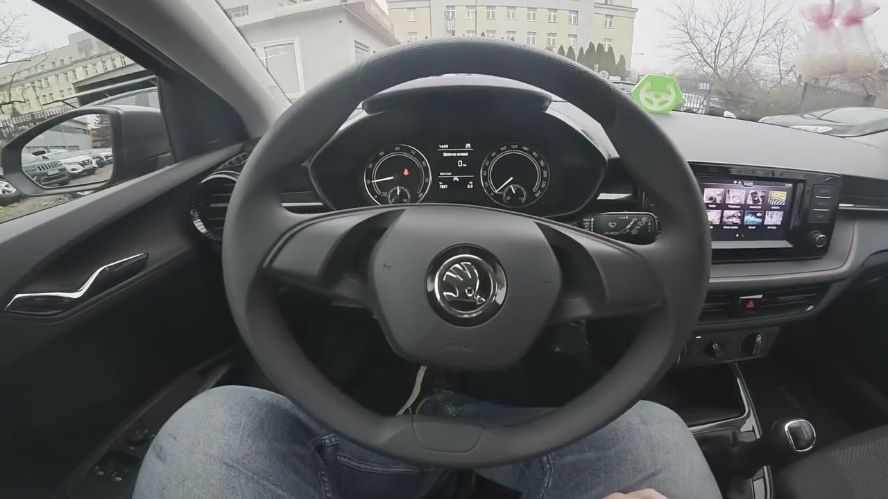 Wie deaktiviere ich die Traktionskontrolle (TCS) im Skoda Fabia IV (2021–heute)?