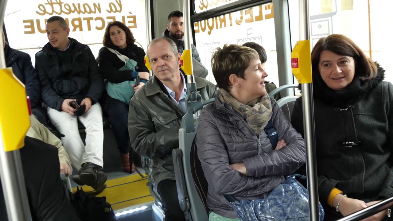 Le programme Moebus participe à l'achat de 3 navettes électriques à Niort