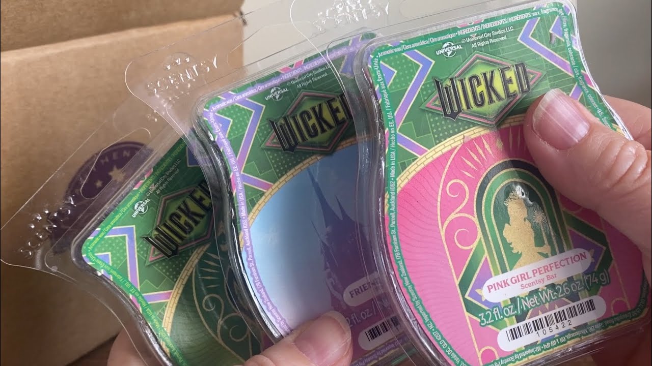 Wicked Scentsy Wax Collection - first sniffs