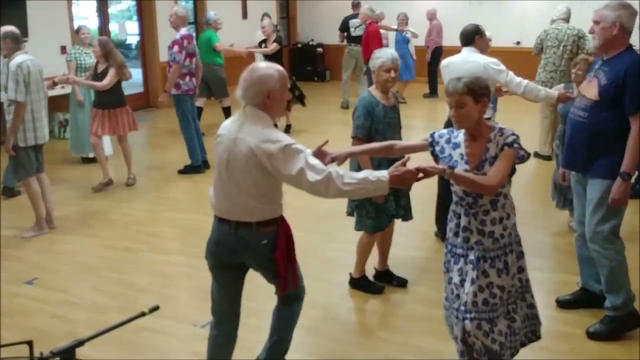 Bluebonnets • English Country Dance