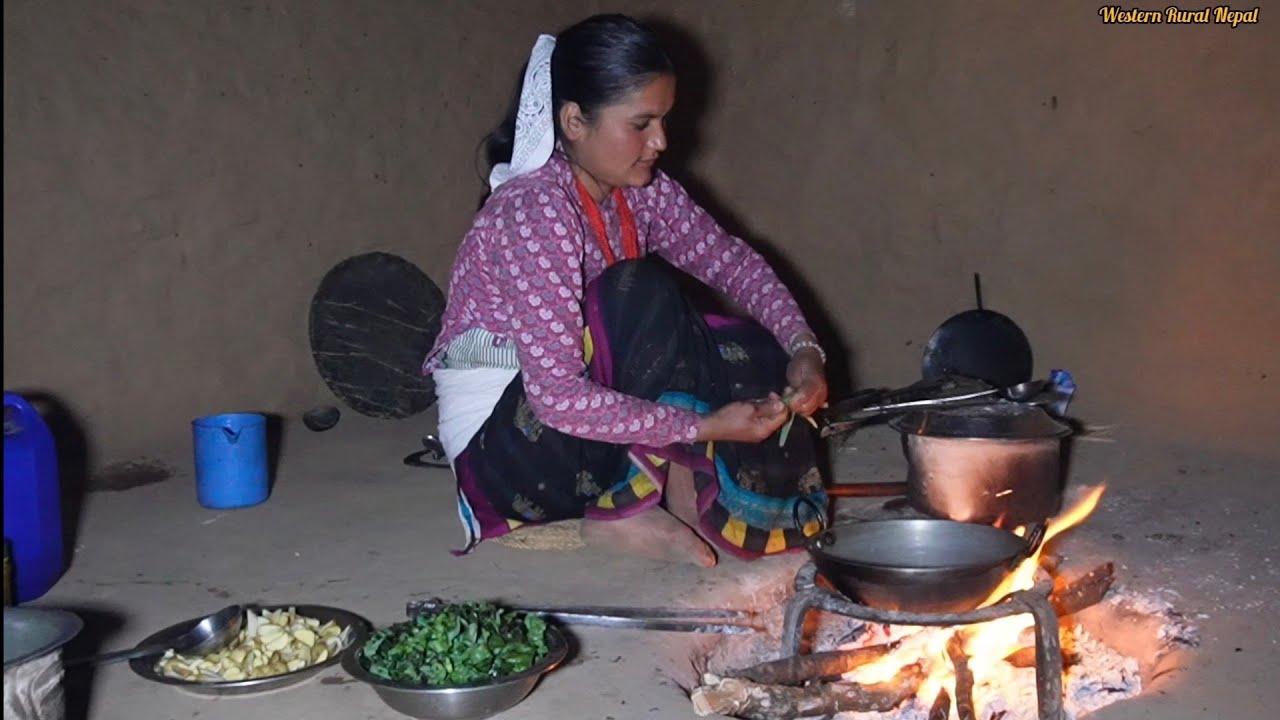 Simple Nepali Village Food ||Whole Family Enjoying the Meal||