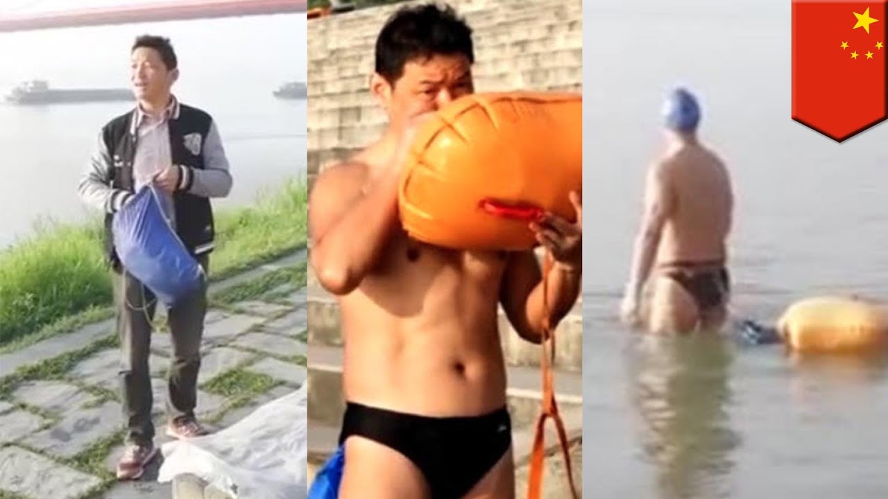 Man cuts work commute swimming across Yangtze for 11 years - TomoNews
