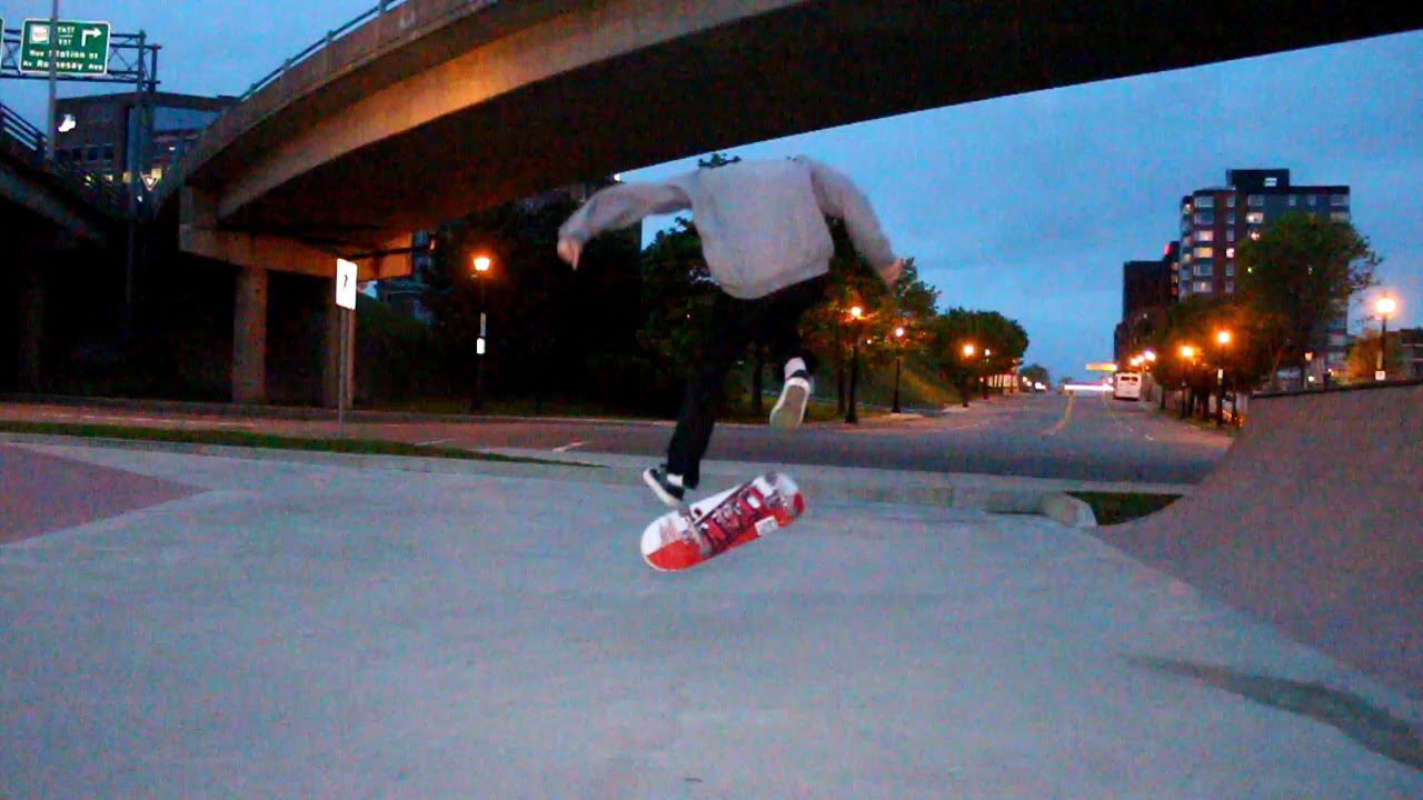 Half Cab Late Heelflip | New Trick