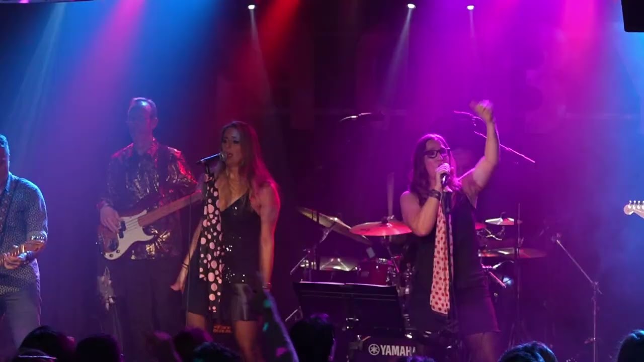 Dot Masters Band - You're The Want That I Want (Subtítulos Inglés / Español)