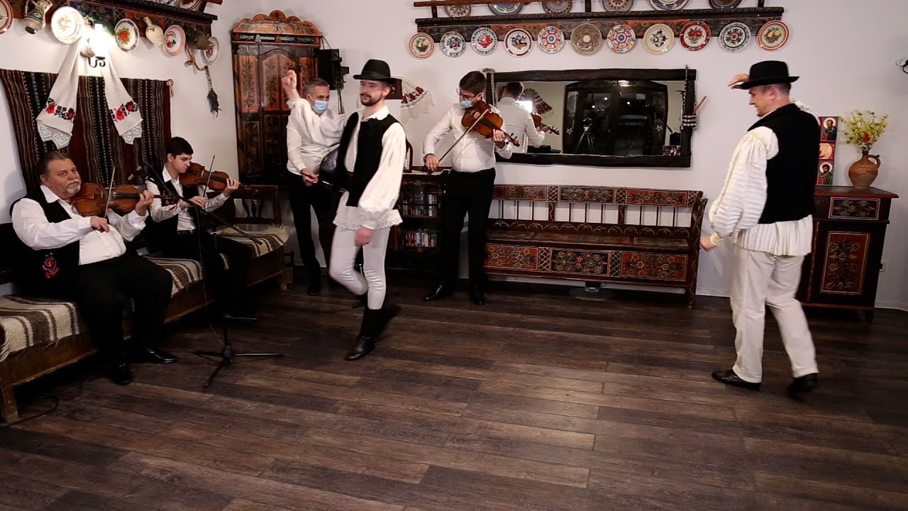 FOLCLOR COREGRAFIC ROMÂNESC - Jocuri tradiționale românești din CEANU MIC, Câmpia Transilvaniei