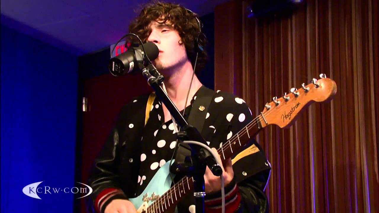 Oberhofer performing 