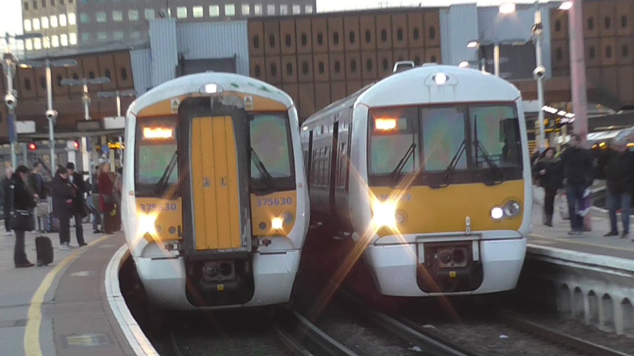 Trains At London Bridge Station - Friday 19th December 2014