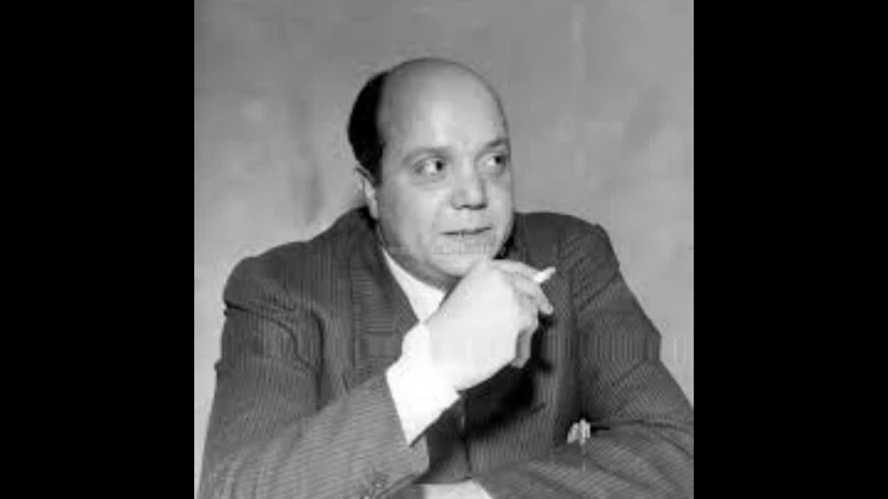 روح القانون الاستاذ محمد عبد صالح . جلسة خاصة سنة ١٩٥٠ تحليق على جناح اوتار الطرب مع جلالة القانون .