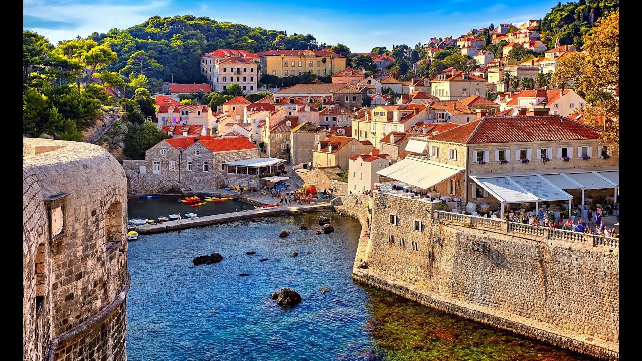 Dubrovnik – Pros & Cons  Is It Really Worth Visiting