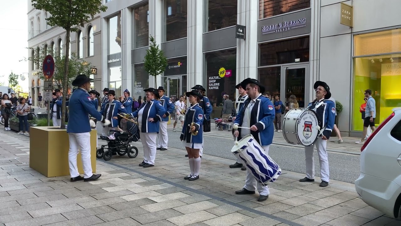 Spielmanns- & Fanfarenzug Blau Weiß Osdorf Hamburg