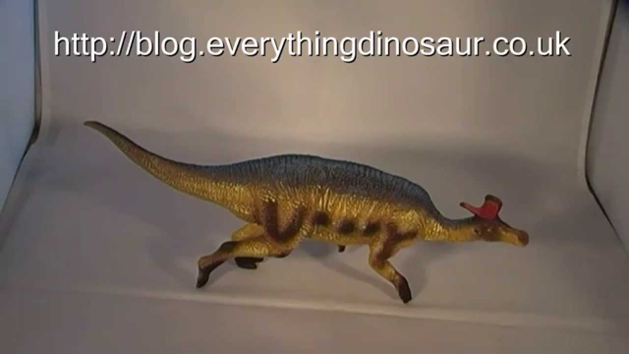 Bullyland Lambeosaurus Dinosaur Model Reviewed