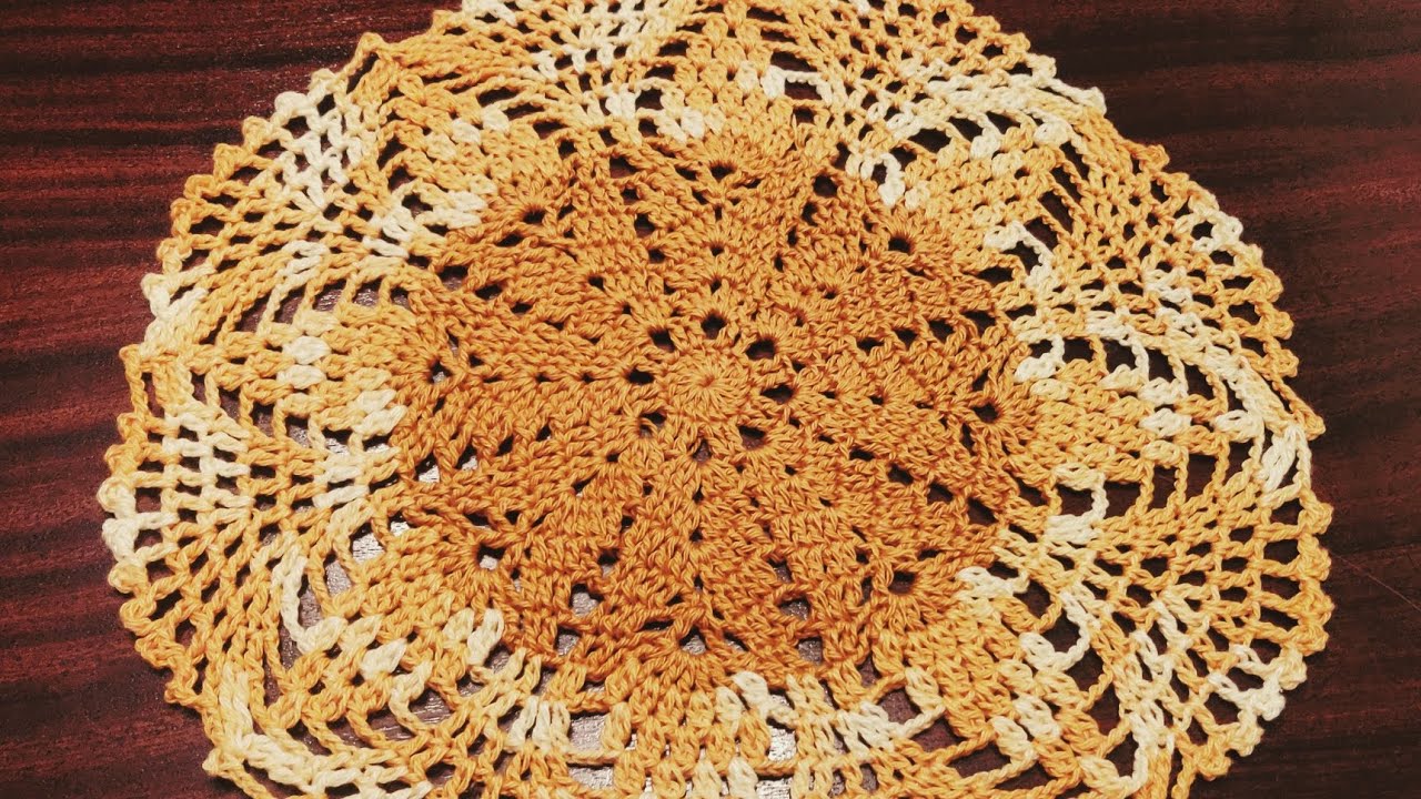 Crochet Small Pineapple Doily