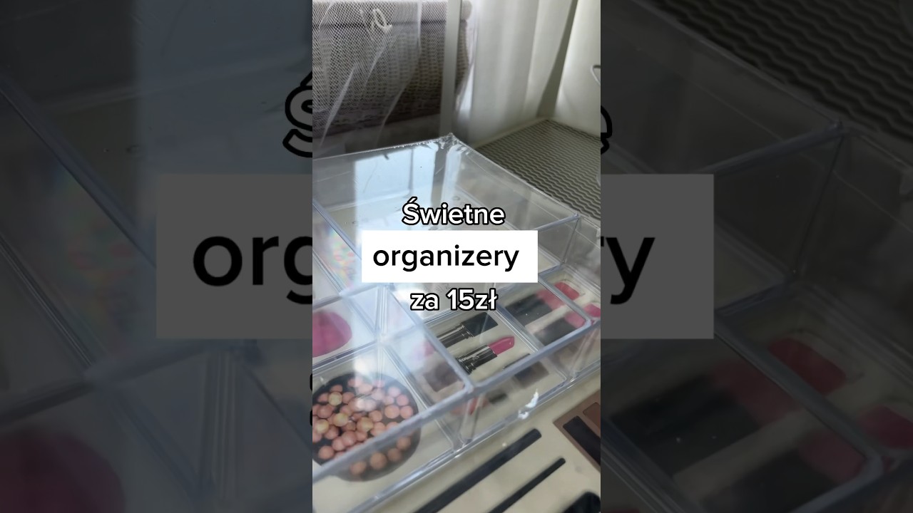 Uwielbiam je 🤍 #organizacja #kosmetyki #toaletka #gadżety #pepco #inspiracje #domoweinspiracje