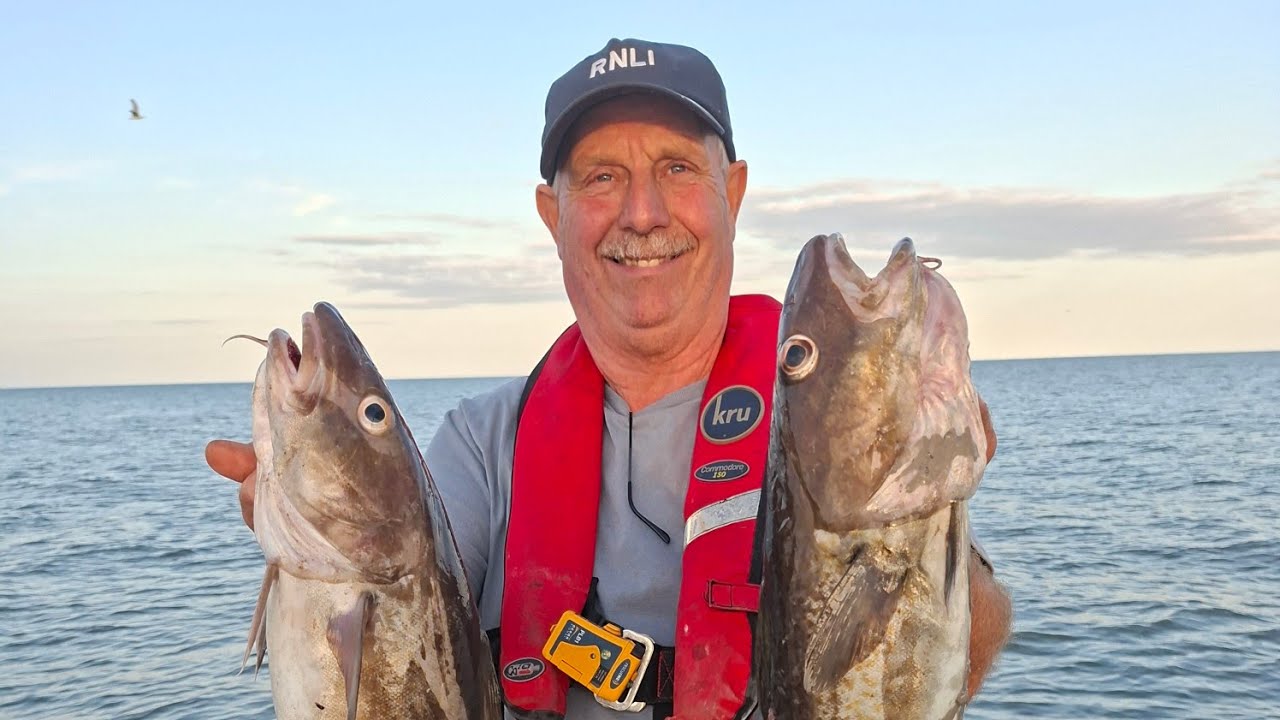 Wreck fishing for cod - small boat - cod - mackerel
