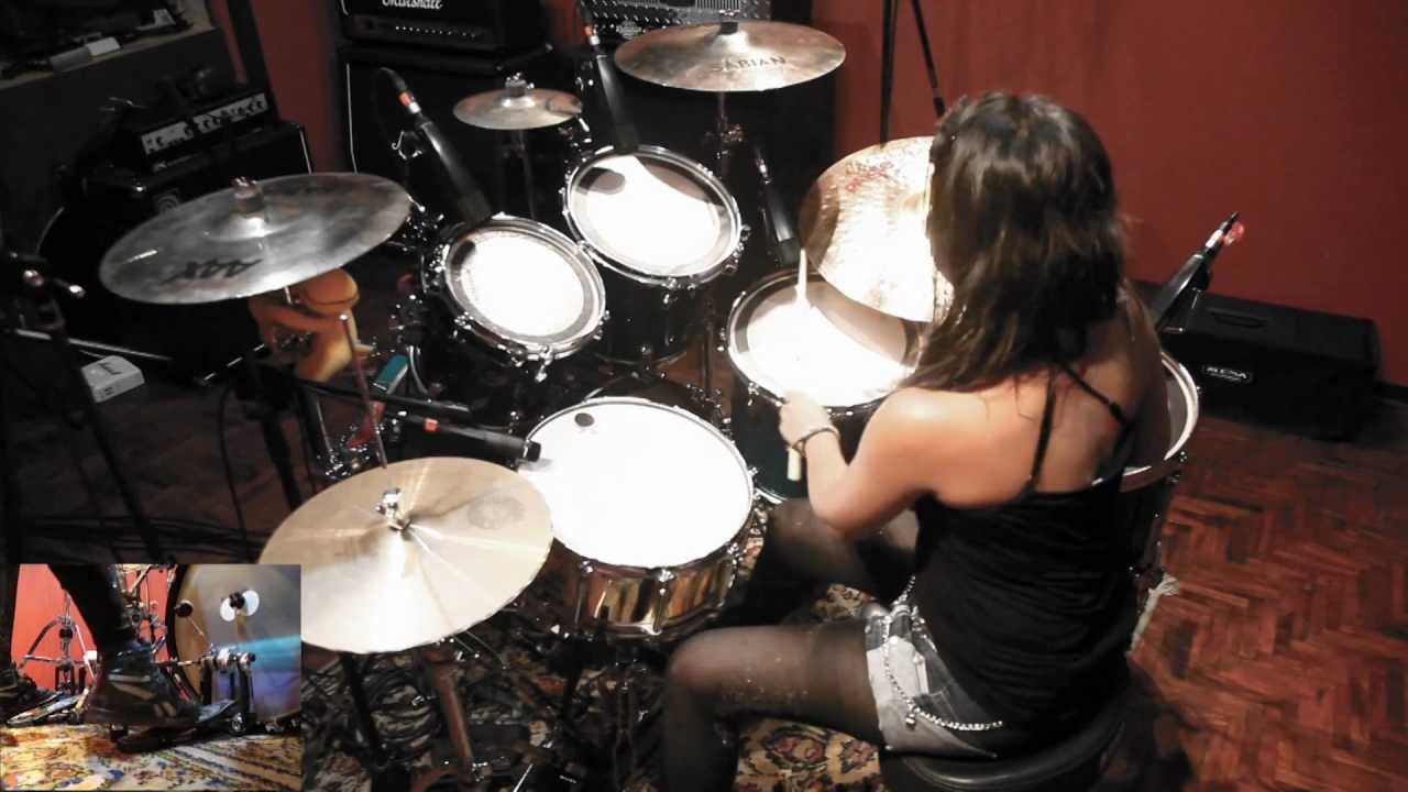 Hit like a girl 2012 - FINALIST (Illari Arbe)