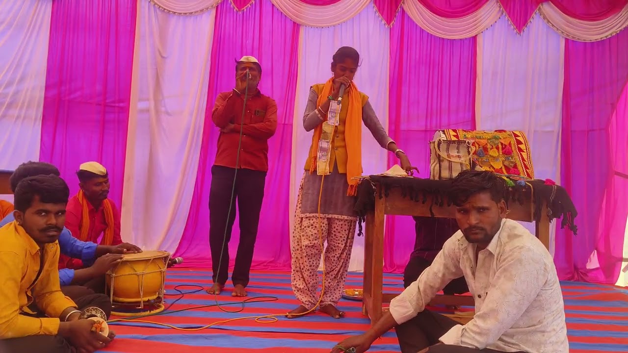 Lakshmi baragi.dollina.hadugalu.basavanagar.kalloli