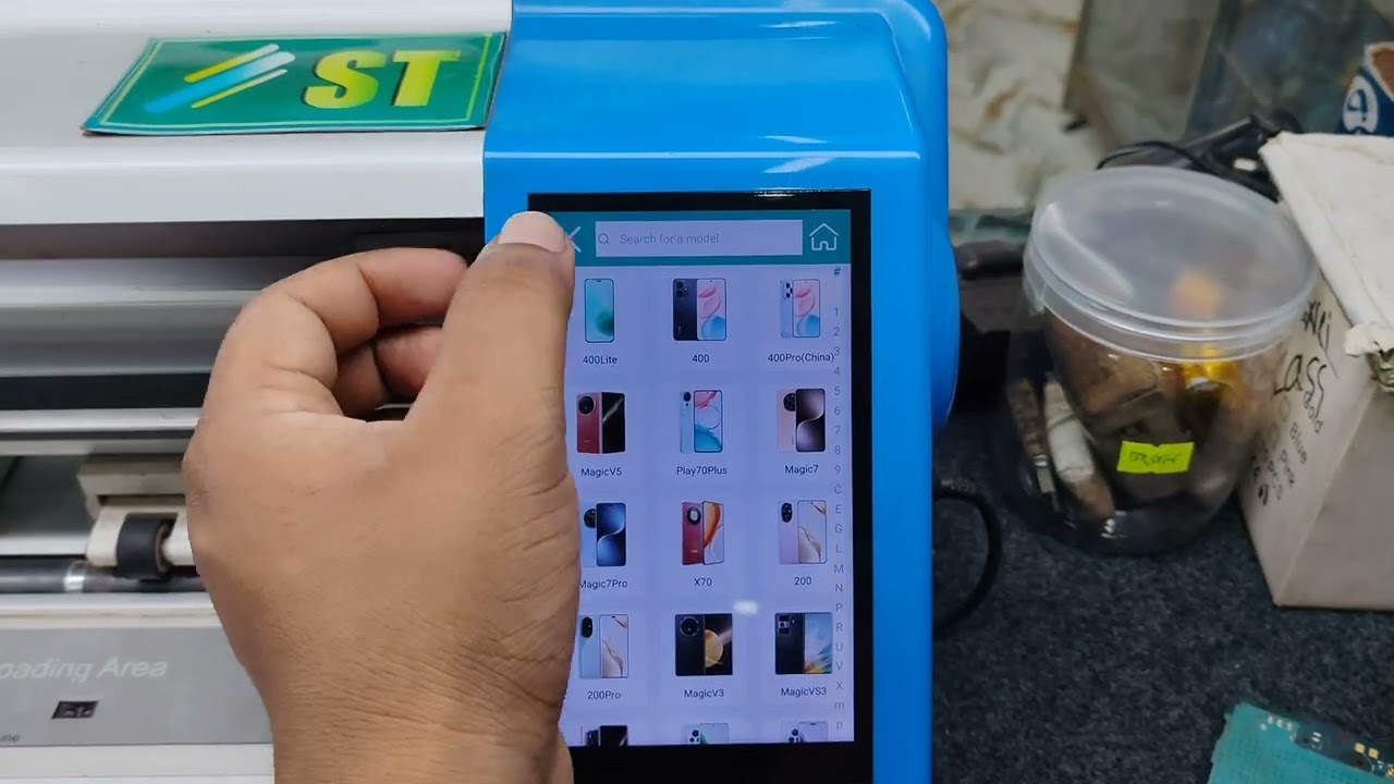 মোবাইল সার্ভিসিং এর সাথে মোবাইলের স্টিকার এর ব্যবসা করতে চাই তাদের জন্য এই ভিডিওটি। 