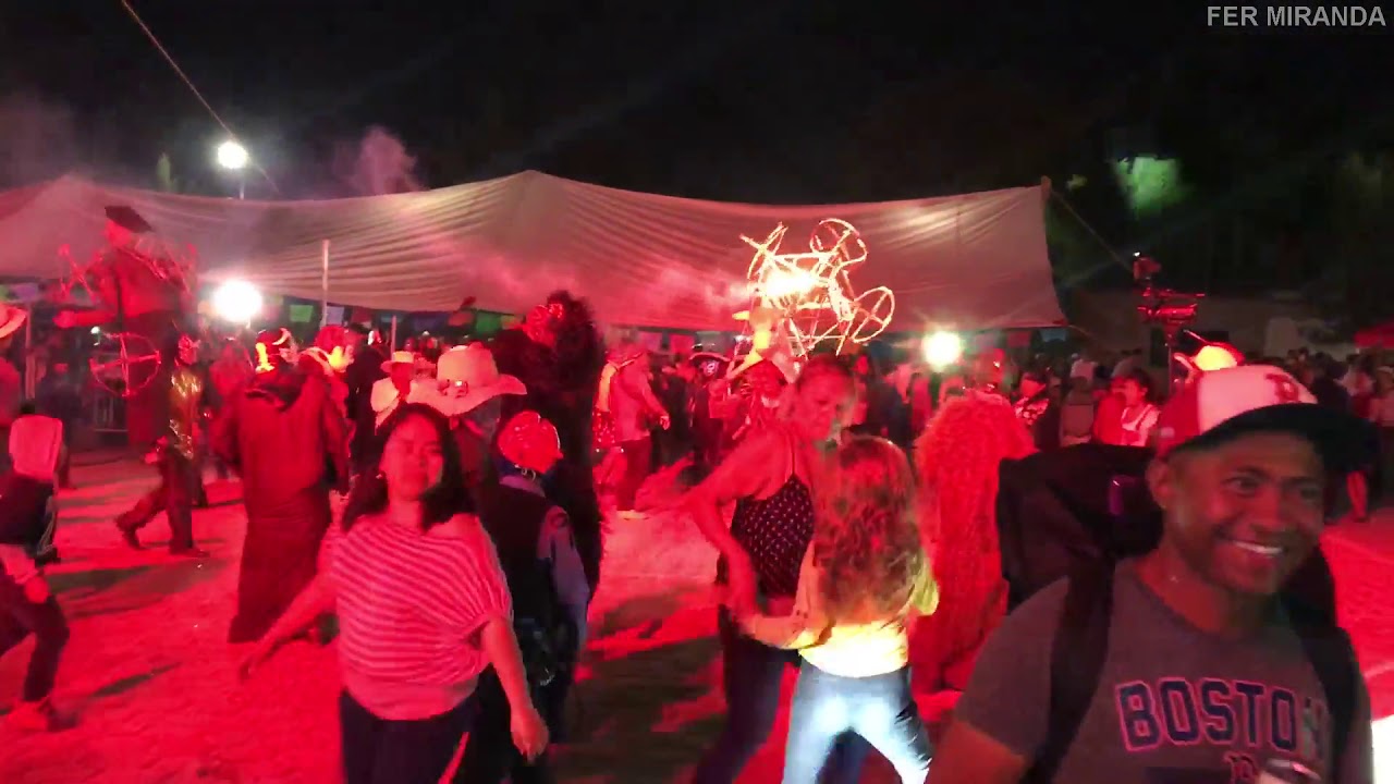 Carnaval del Llano 2020 San Jerónimo Xayacatlán, Pue. - Quema de Toritos