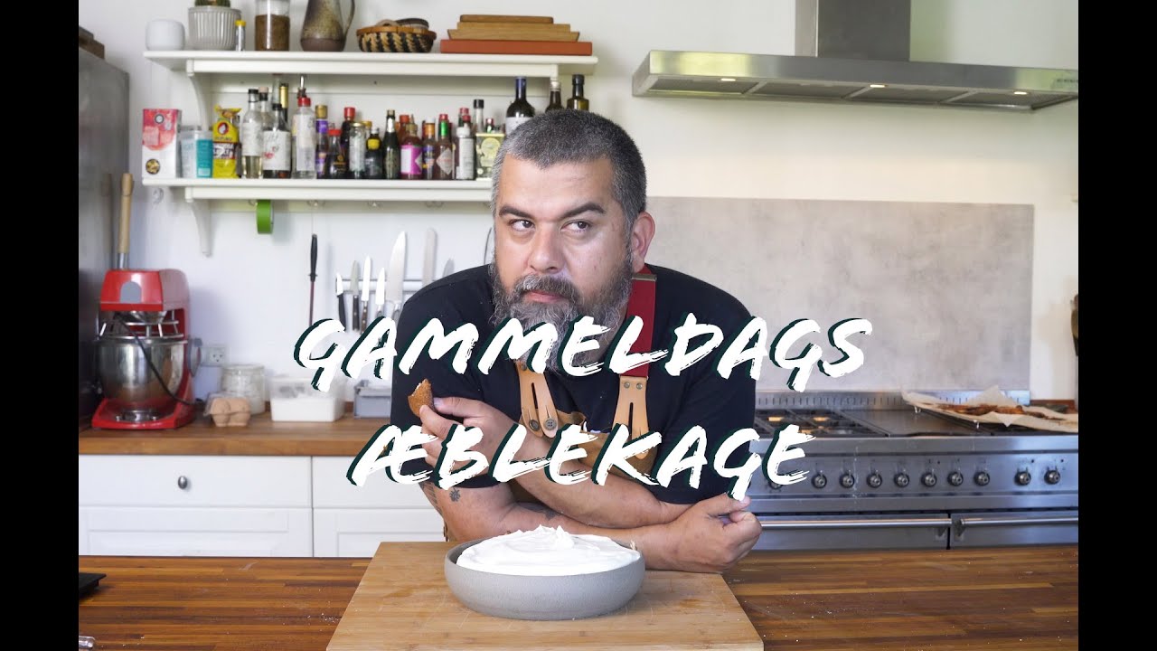 Gammeldags æblekage - hjemmelavede makroner.