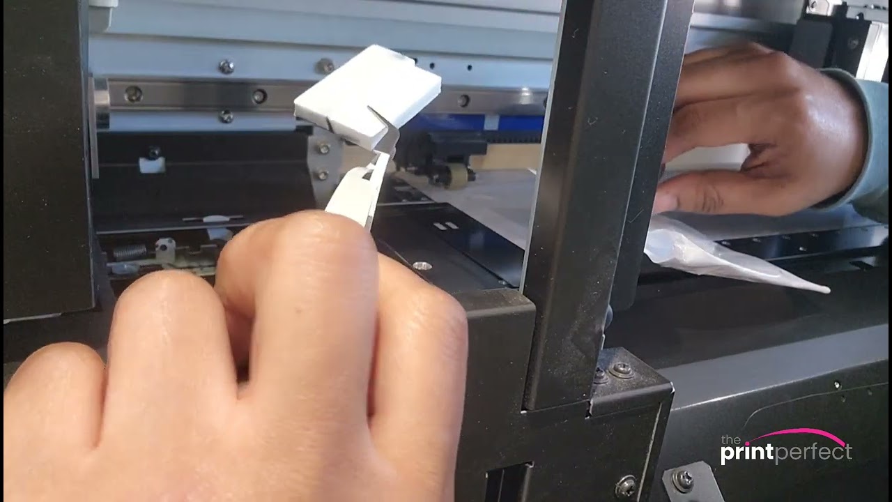 How to replace the wiper and pad on your Roland Truevis SG3-540