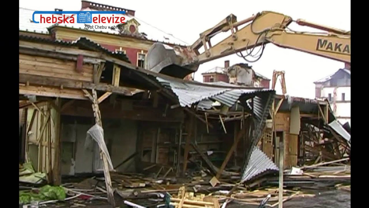 Archiv z Chebu: 2007 - Stavba OC Dragoun Cheb