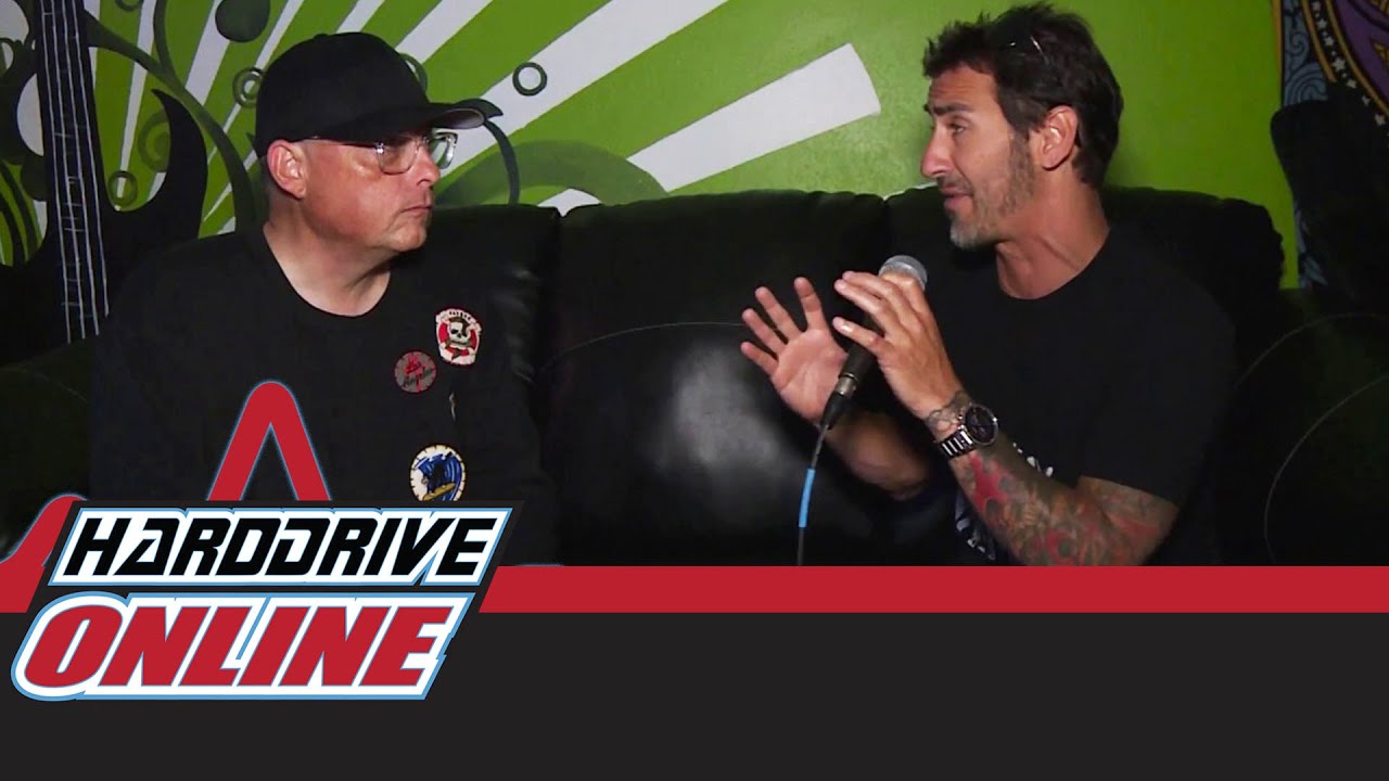 Sully Erna of GODSMACK talks the success of BULLETPROOF, world tour and more!
