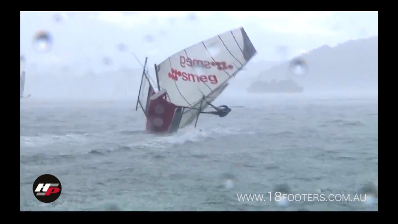 18ft Skiff Highlights 2014 - Crashes and fast rides