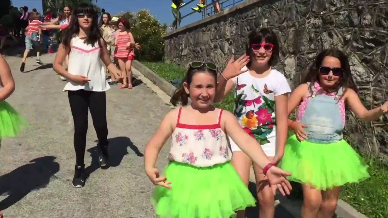 LAUAXETA IKASTOLA- Lipdub LH/ Lipdub Primaria