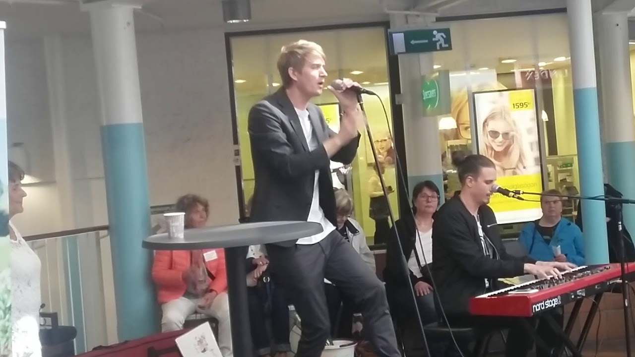 Erik Linder - I want you back @ Tyresö Centrum