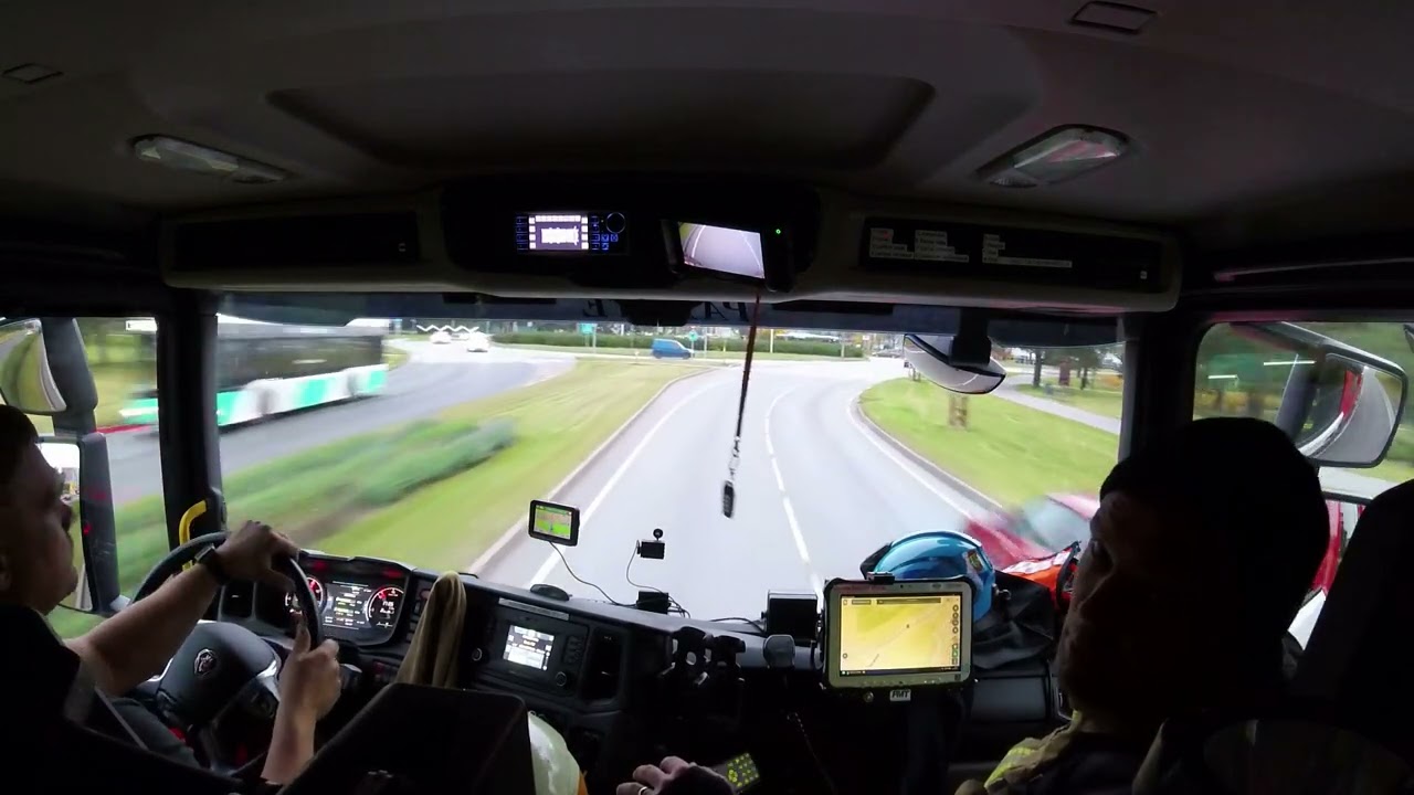 Nõmme 11 Fire truck and ATV responding