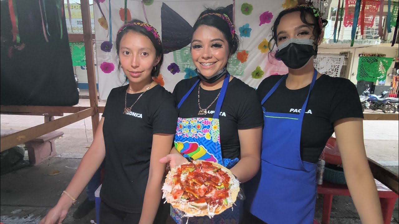 Recorriendo la Vlll Feria de la Tostada en Cotija de la Paz, Michoacán. 2025